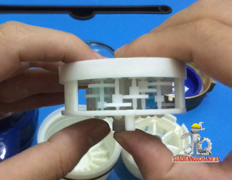 Cấu tạo hộp số đồng hồ nước