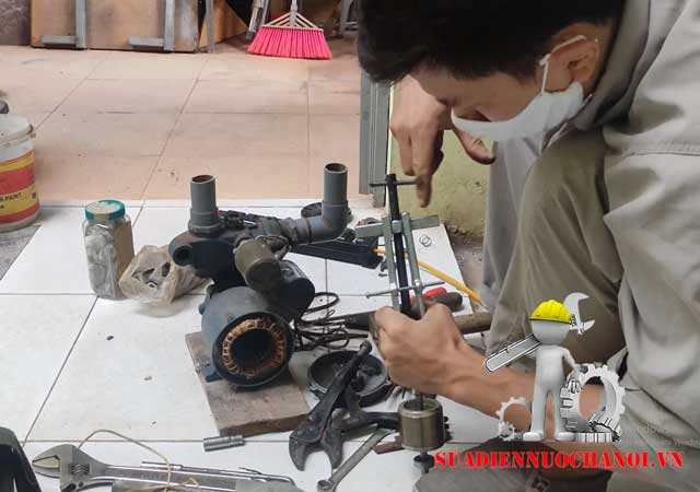 Máy bơm chạy động cơ yếu nóng động cơ