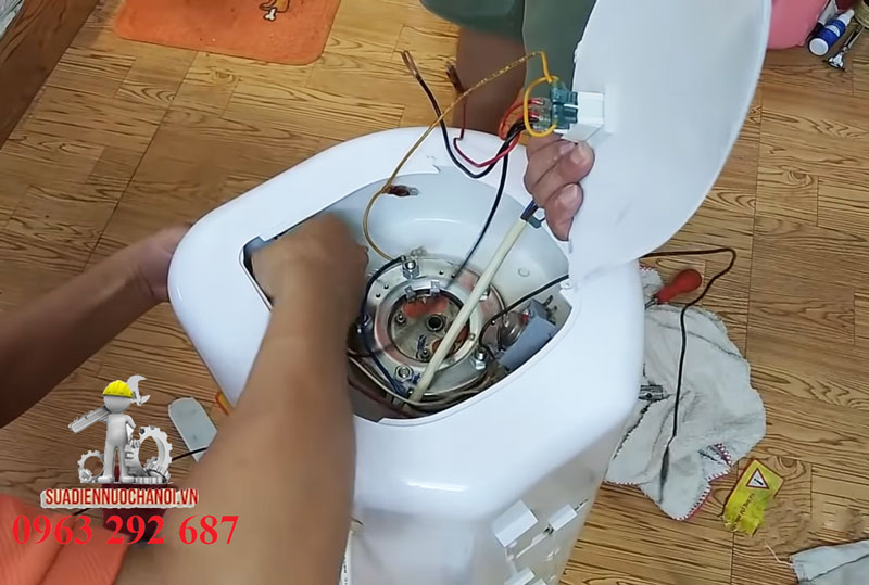 Chính Thức HB88.COM sửa bình nóng lạnh Ferroli thay role 350.000