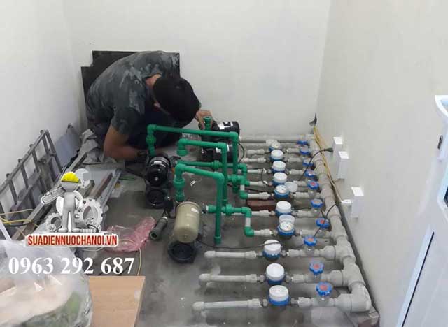Thợ Hb8896 com Chính Thức HB88.COM lắp máy bơm tăng áp