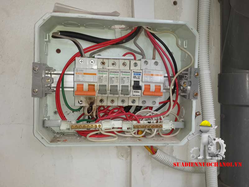 Sửa Hb8896 com nhà chị Ngọc 102 Văn La, Phú La, Hà Đông