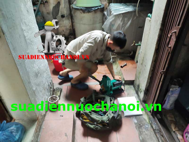 Thợ Hb8896 com chuyên  lắp máy bơm nước tại nhà